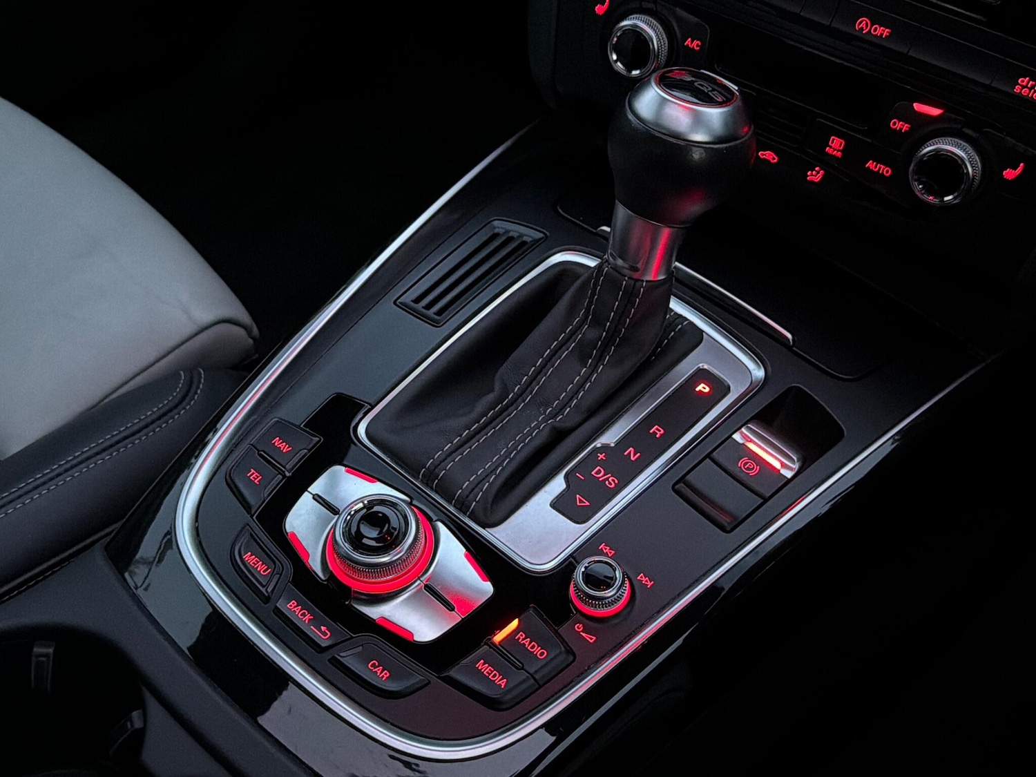 Used Audi SQ5 2015 for sale - 76522329: Photo 29