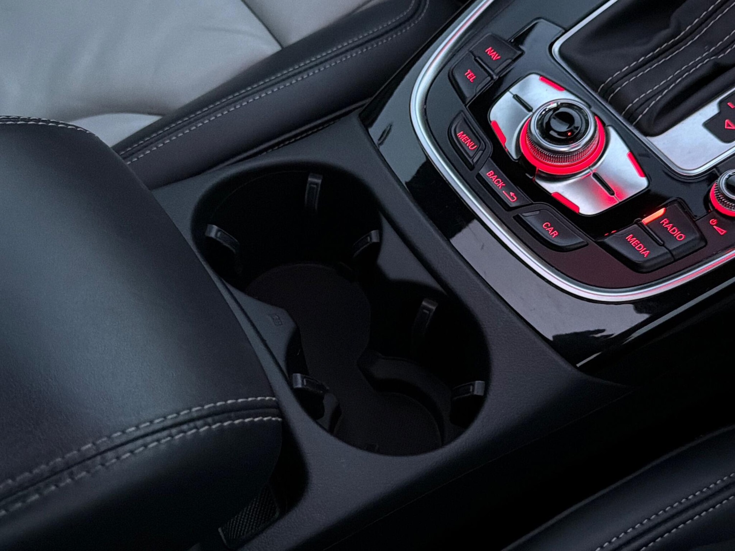 Used Audi SQ5 2015 for sale - 76522329: Photo 30