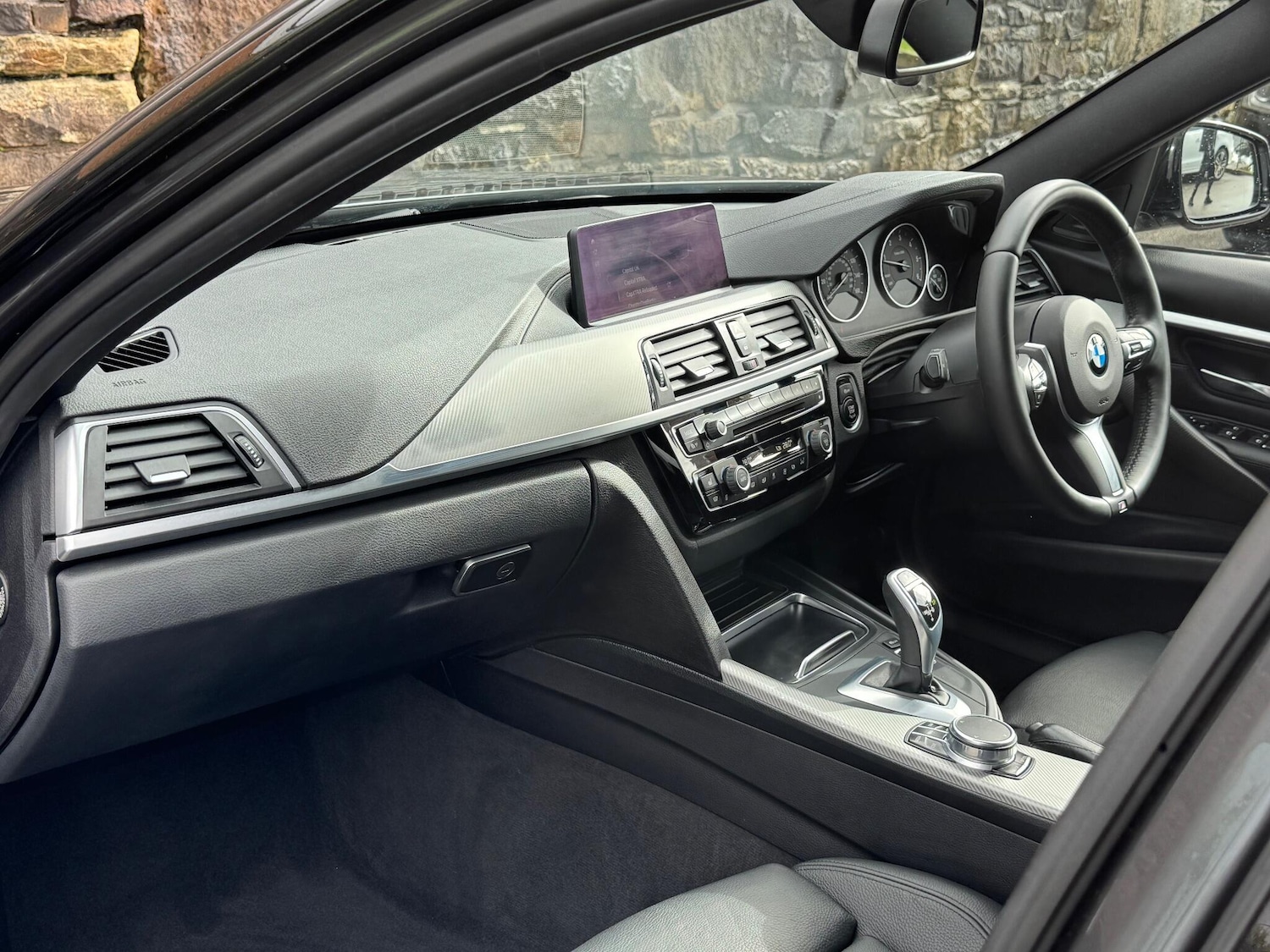 Used BMW 3 Series 2017 for sale - 76161108: Photo 14