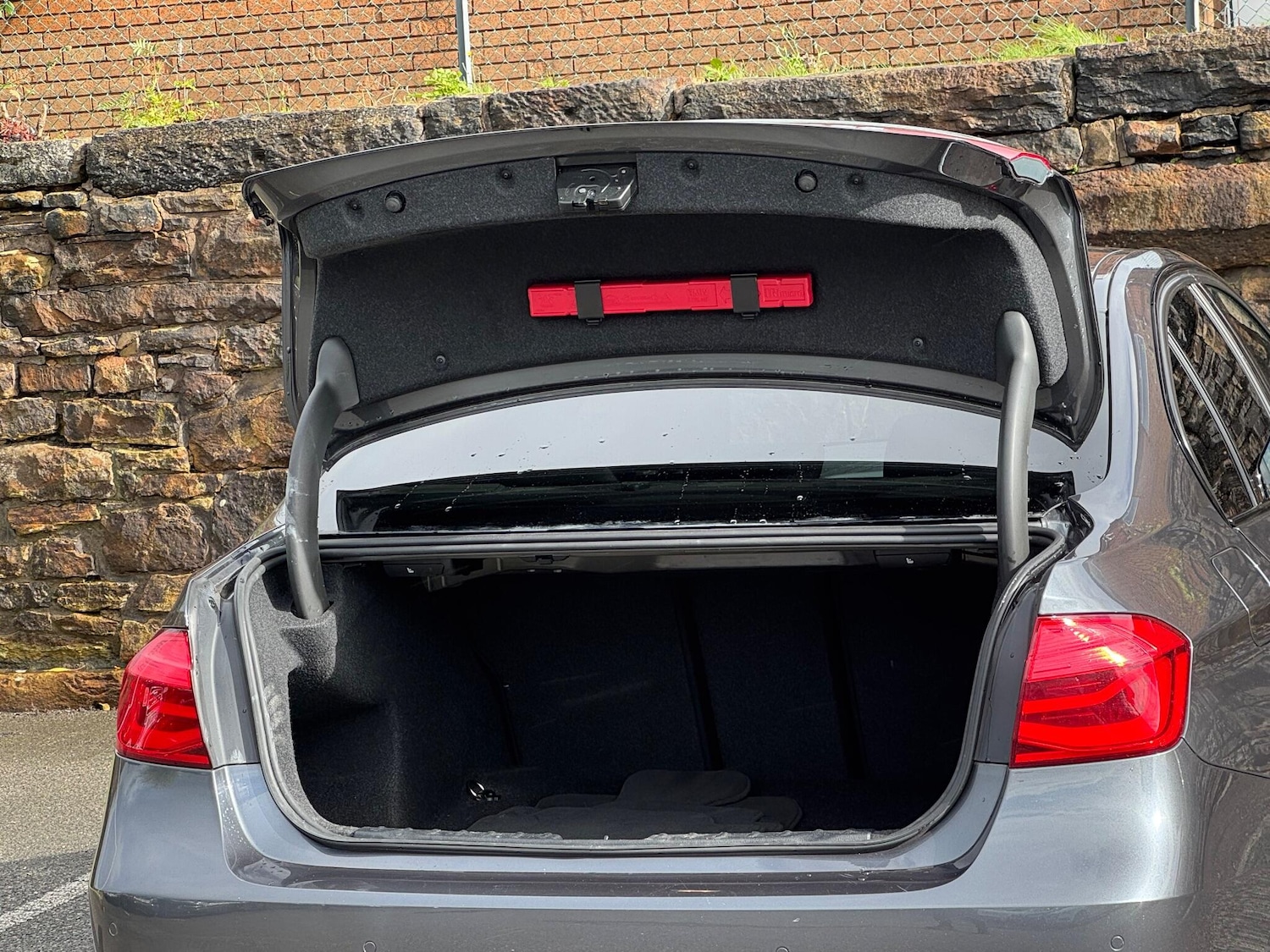 Used BMW 3 Series 2017 for sale - 76161108: Photo 20