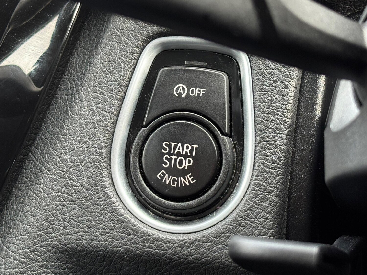 Used BMW 3 Series 2017 for sale - 76161108: Photo 46