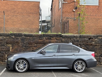 Used BMW 3 Series 2017 for sale - 76161108: Photo 4
