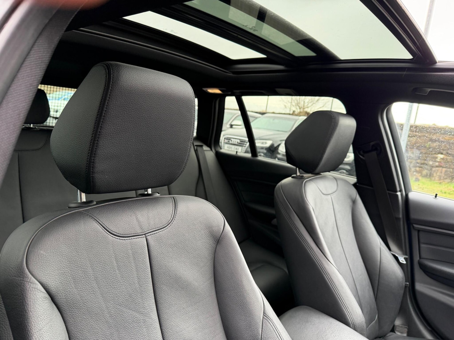 Used BMW 3 Series 2014 for sale - 76728704: Photo 21