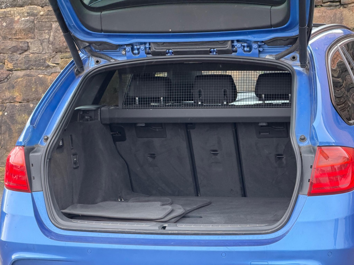 Used BMW 3 Series 2014 for sale - 76728704: Photo 23