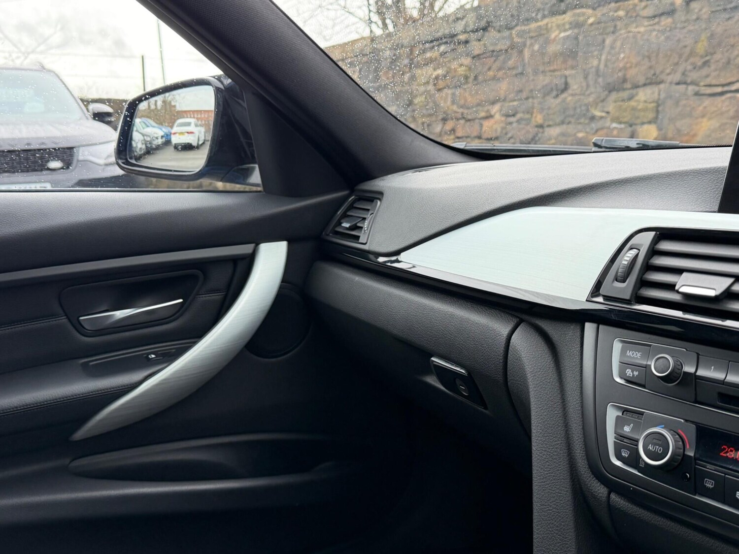 Used BMW 3 Series 2014 for sale - 76728704: Photo 55