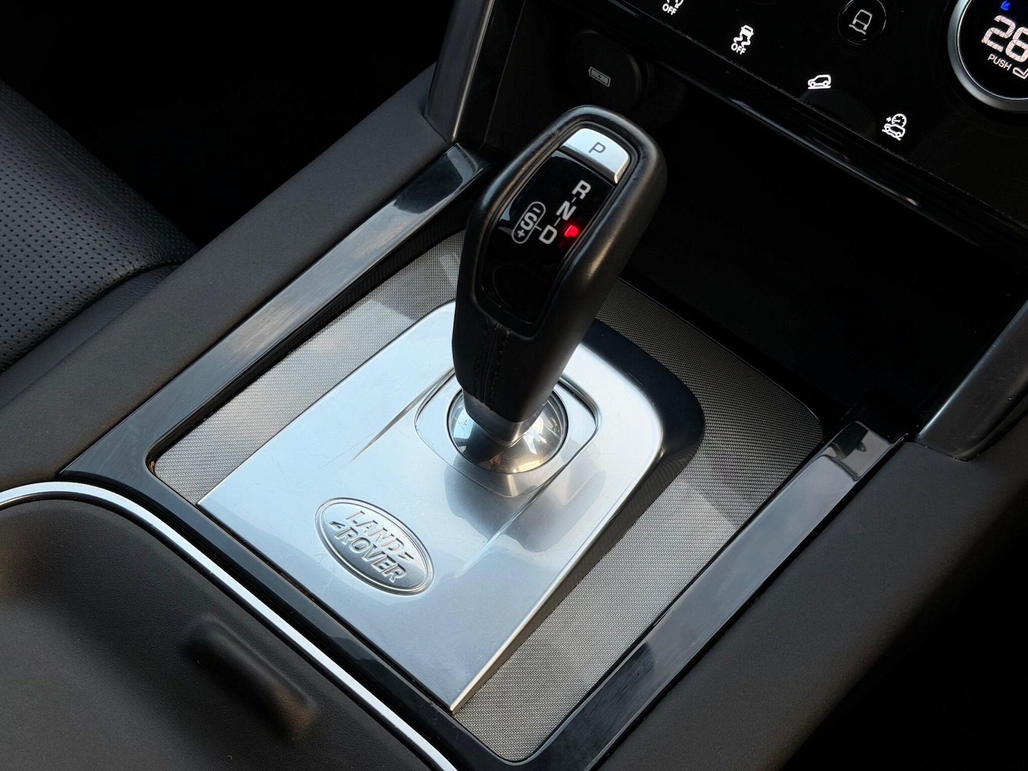 Used Land Rover Discovery Sport for sale - 76995567: Photo 39