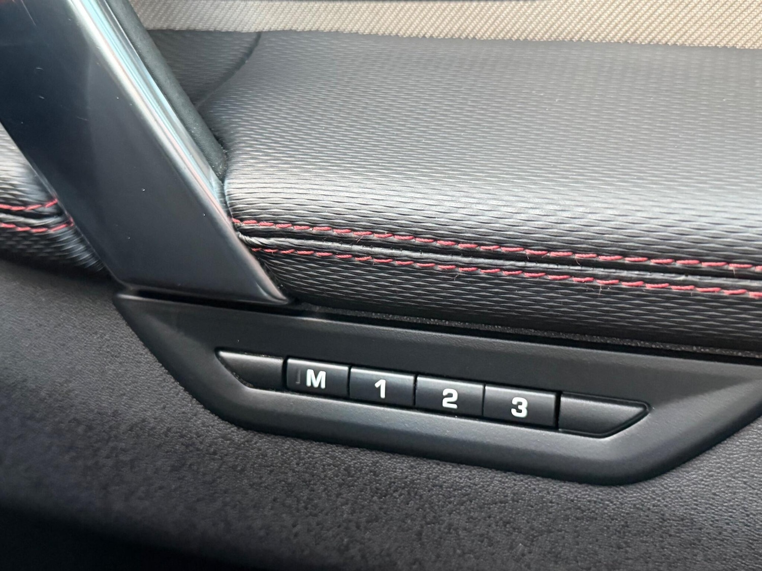 Used Land Rover Discovery Sport for sale - 76995567: Photo 47