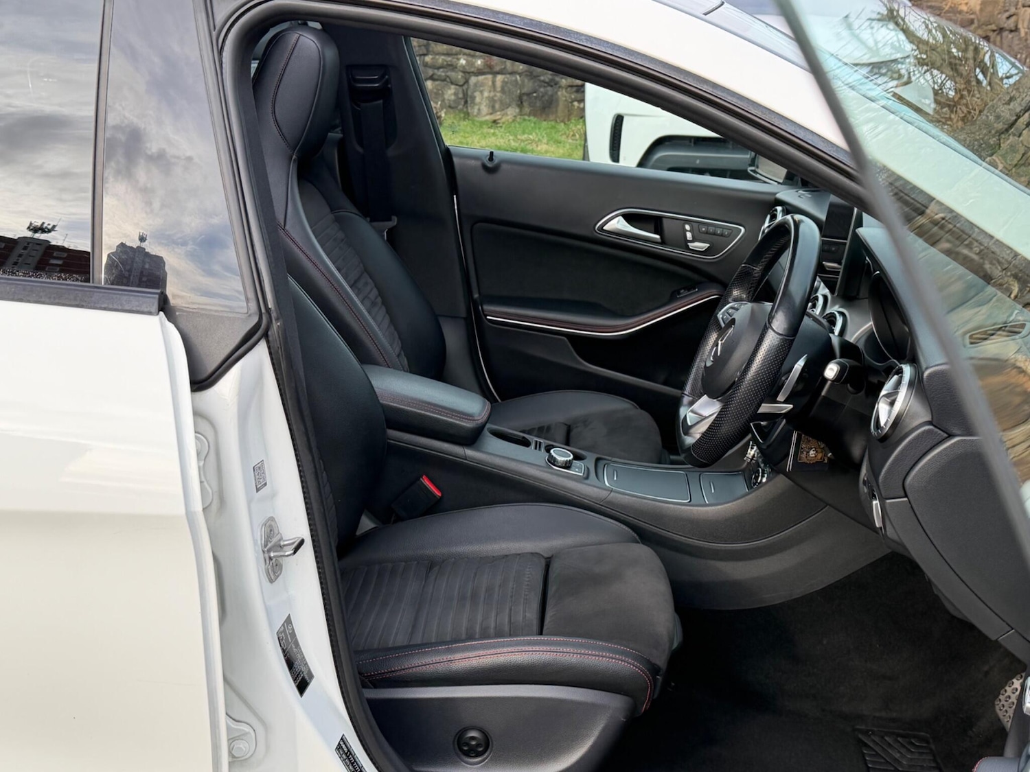 Used Mercedes-Benz CLA 2019 for sale - 77637774: Photo 17