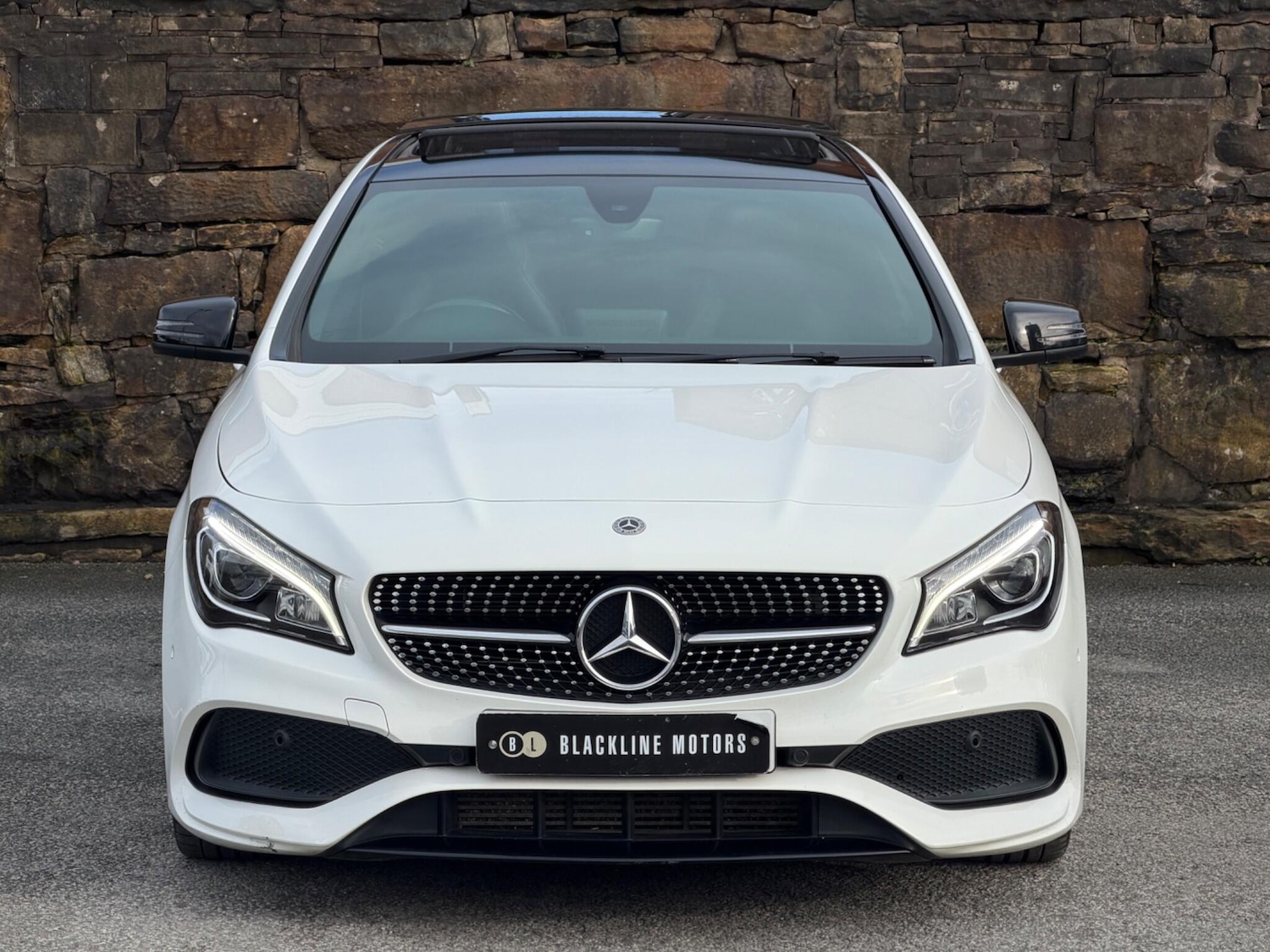 Used Mercedes-Benz CLA 2019 for sale - 77637774: Photo 2