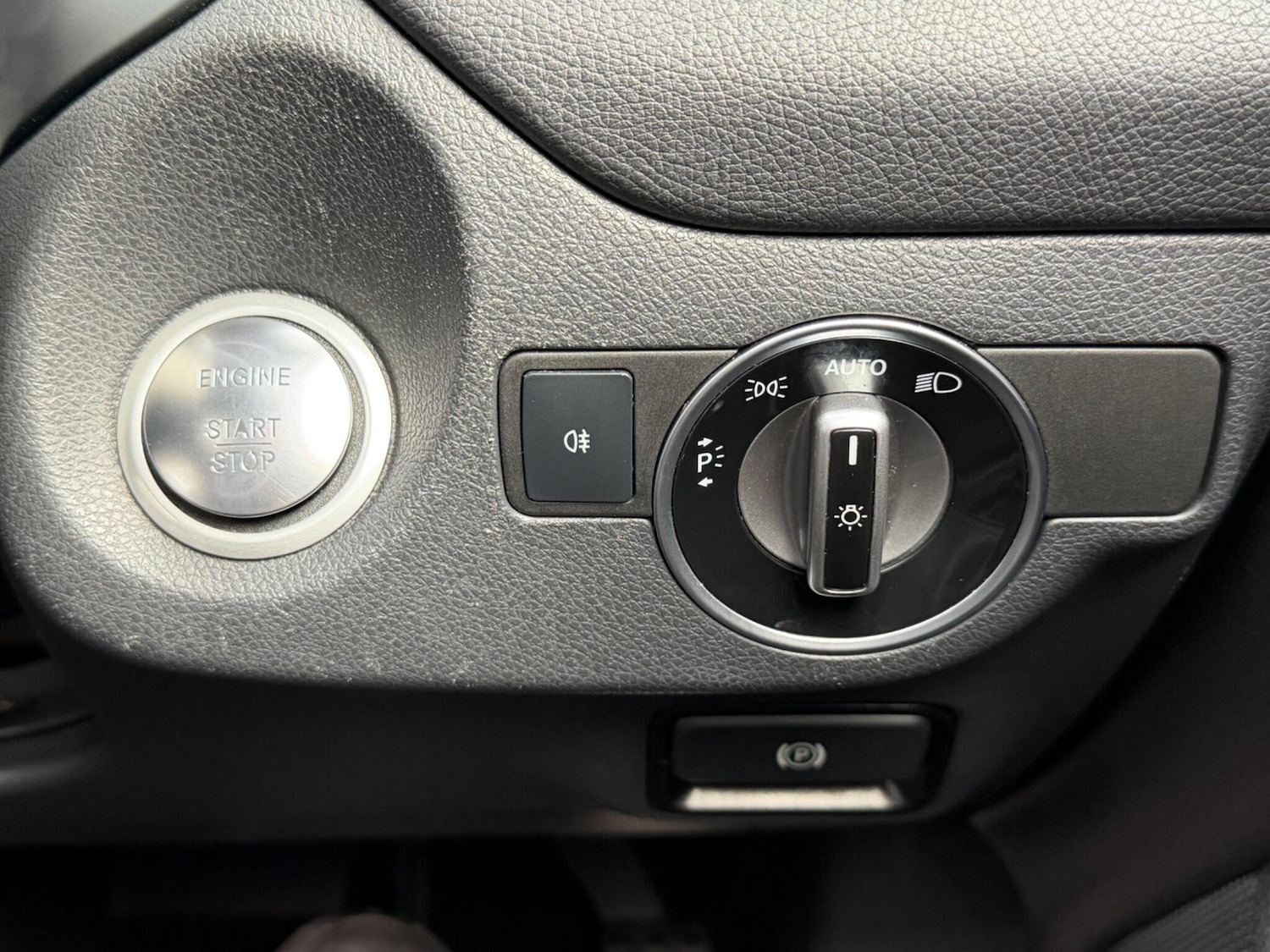 Used Mercedes-Benz CLA 2019 for sale - 77637774: Photo 48