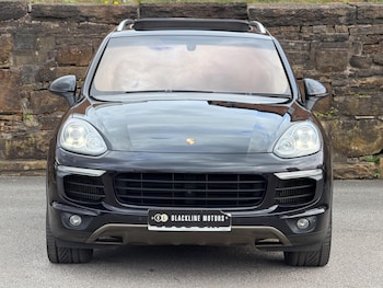 Used Porsche Cayenne 2015 for sale - 78100598: Photo