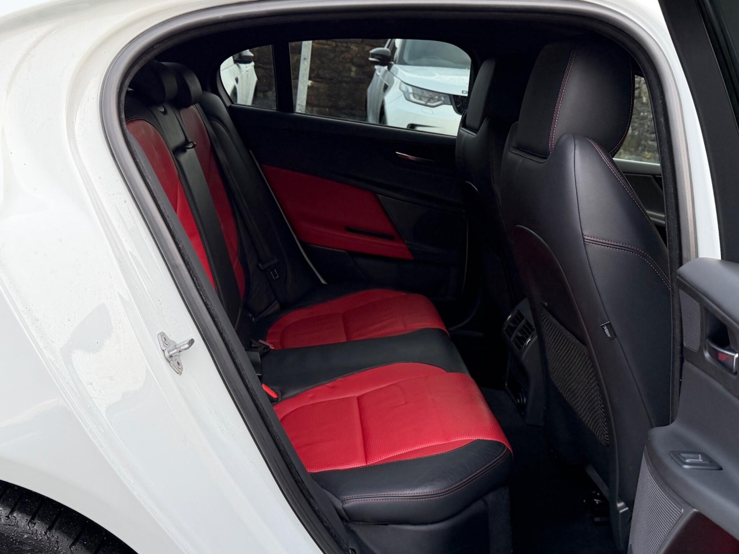 Used Jaguar XE 2018 for sale - 77215934: Photo 17