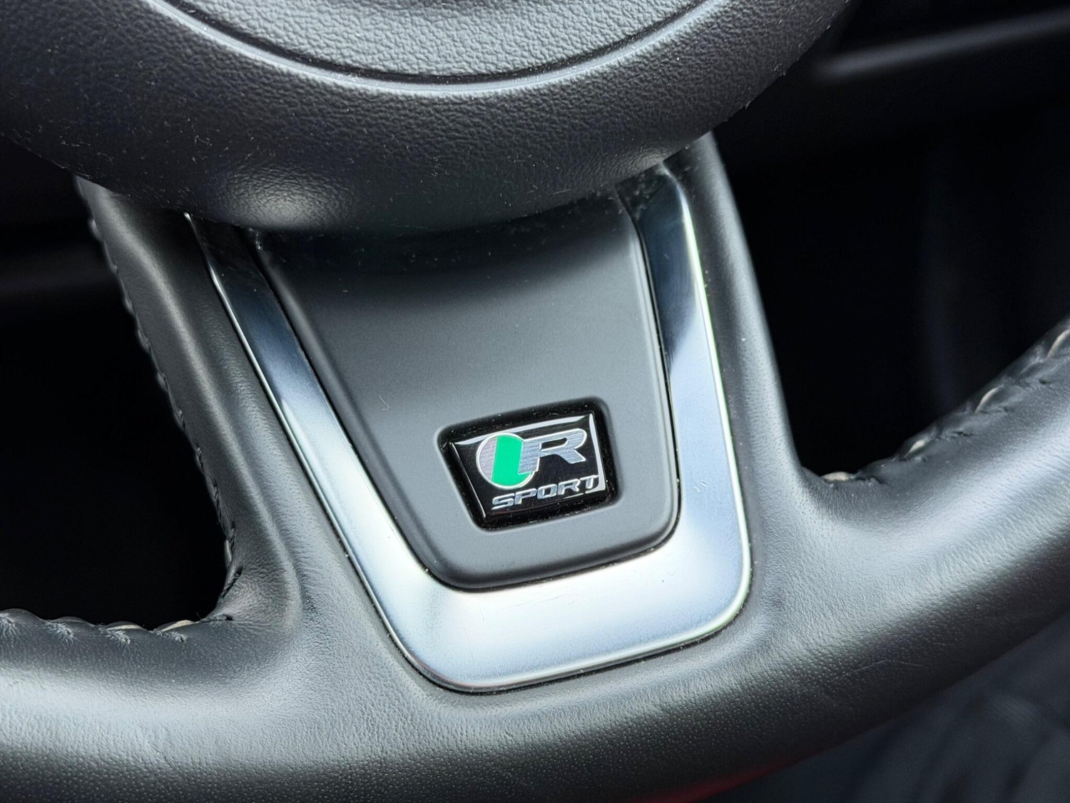 Used Jaguar XE 2018 for sale - 77215934: Photo 43