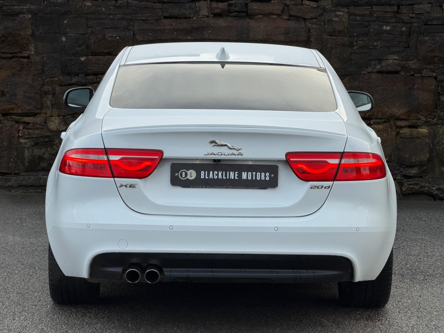 Used Jaguar XE 2018 for sale - 77215934: Photo 6