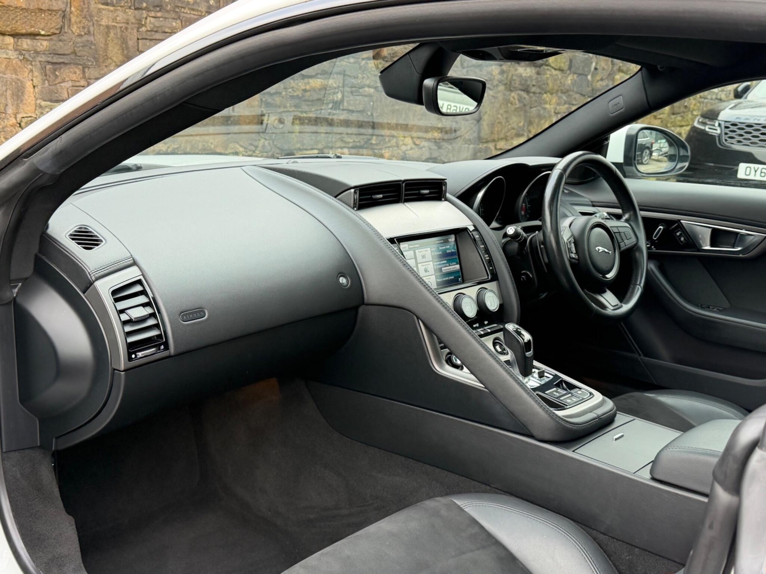 Used Jaguar F-Type 2014 for sale - 77305331: Photo 13