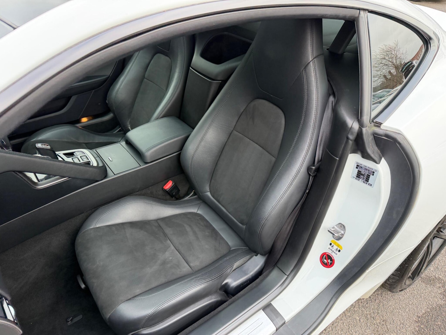 Used Jaguar F-Type 2014 for sale - 77305331: Photo 17