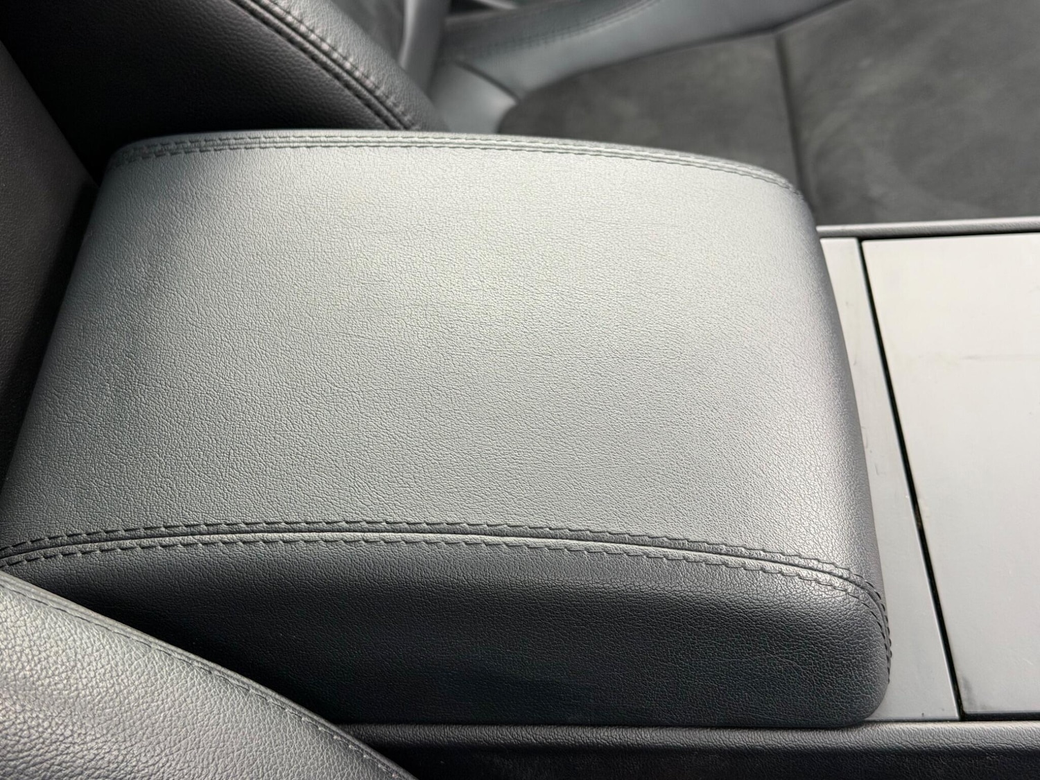 Used Jaguar F-Type 2014 for sale - 77305331: Photo 34