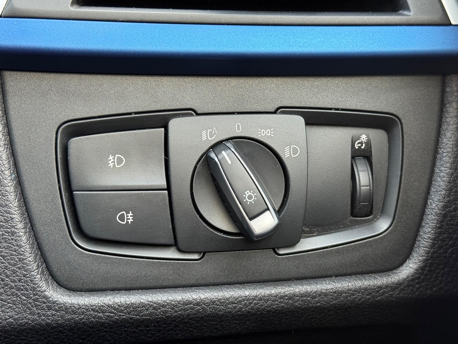 Used BMW 3 Series 2016 for sale - 76259233: Photo 46