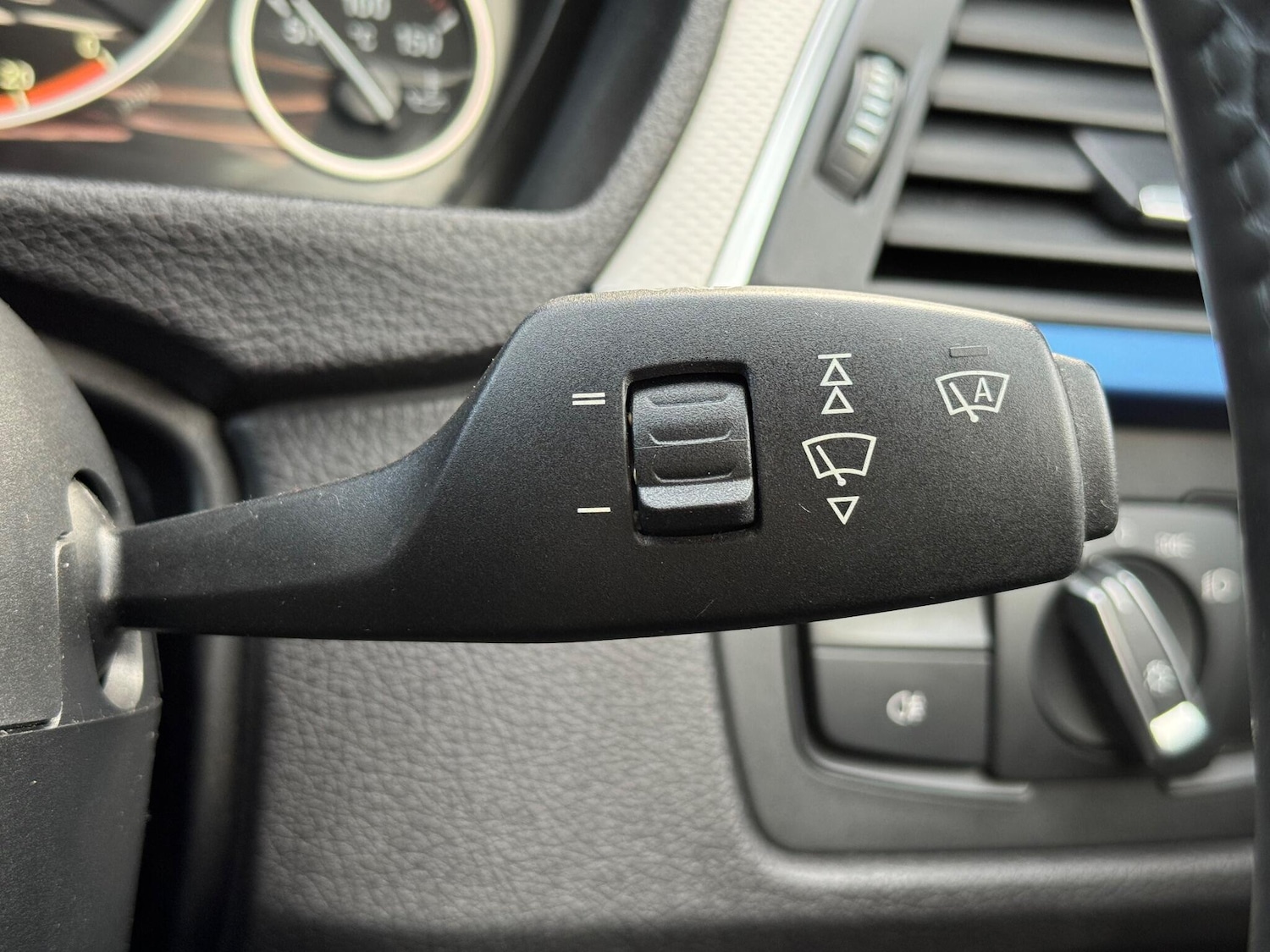 Used BMW 3 Series 2016 for sale - 76259233: Photo 52