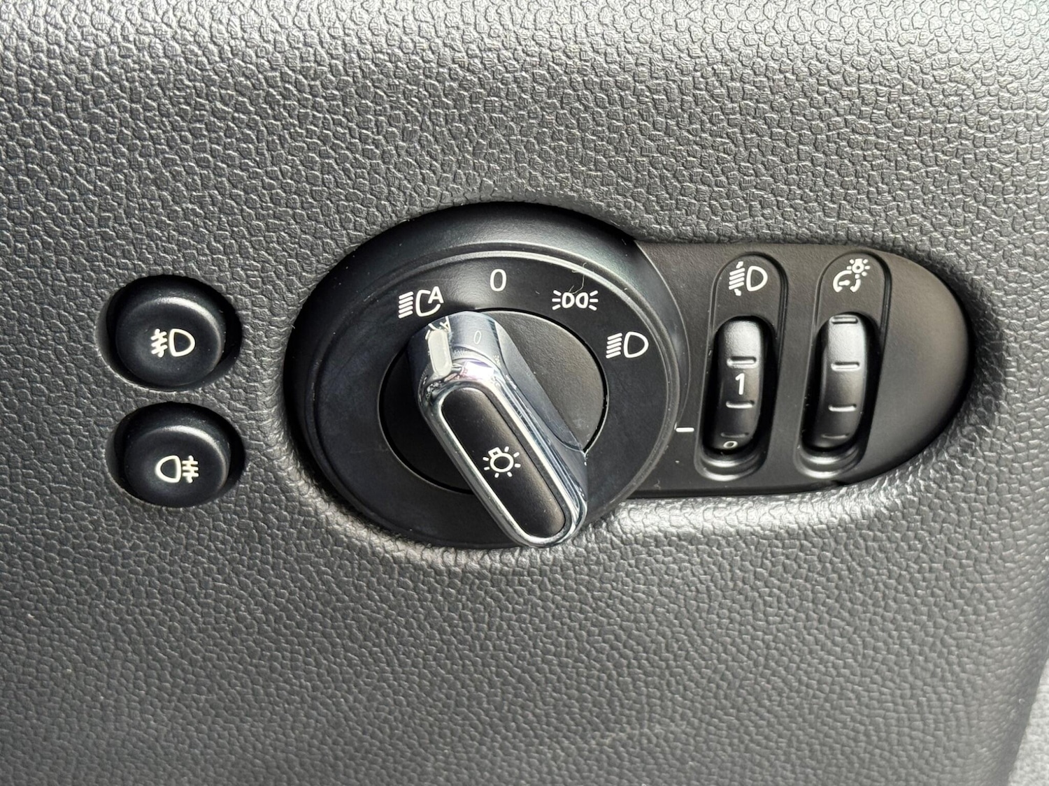 Used MINI Hatch 2015 for sale - 76989256: Photo 35