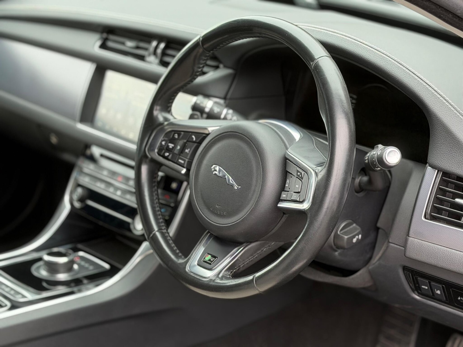 Used Jaguar XF 2017 for sale - 77598980: Photo 12