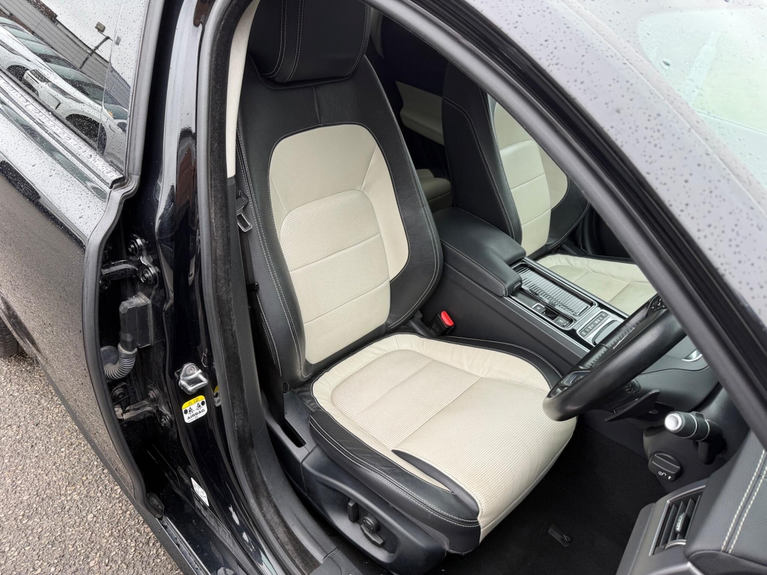 Used Jaguar XF 2017 for sale - 77598980: Photo 16