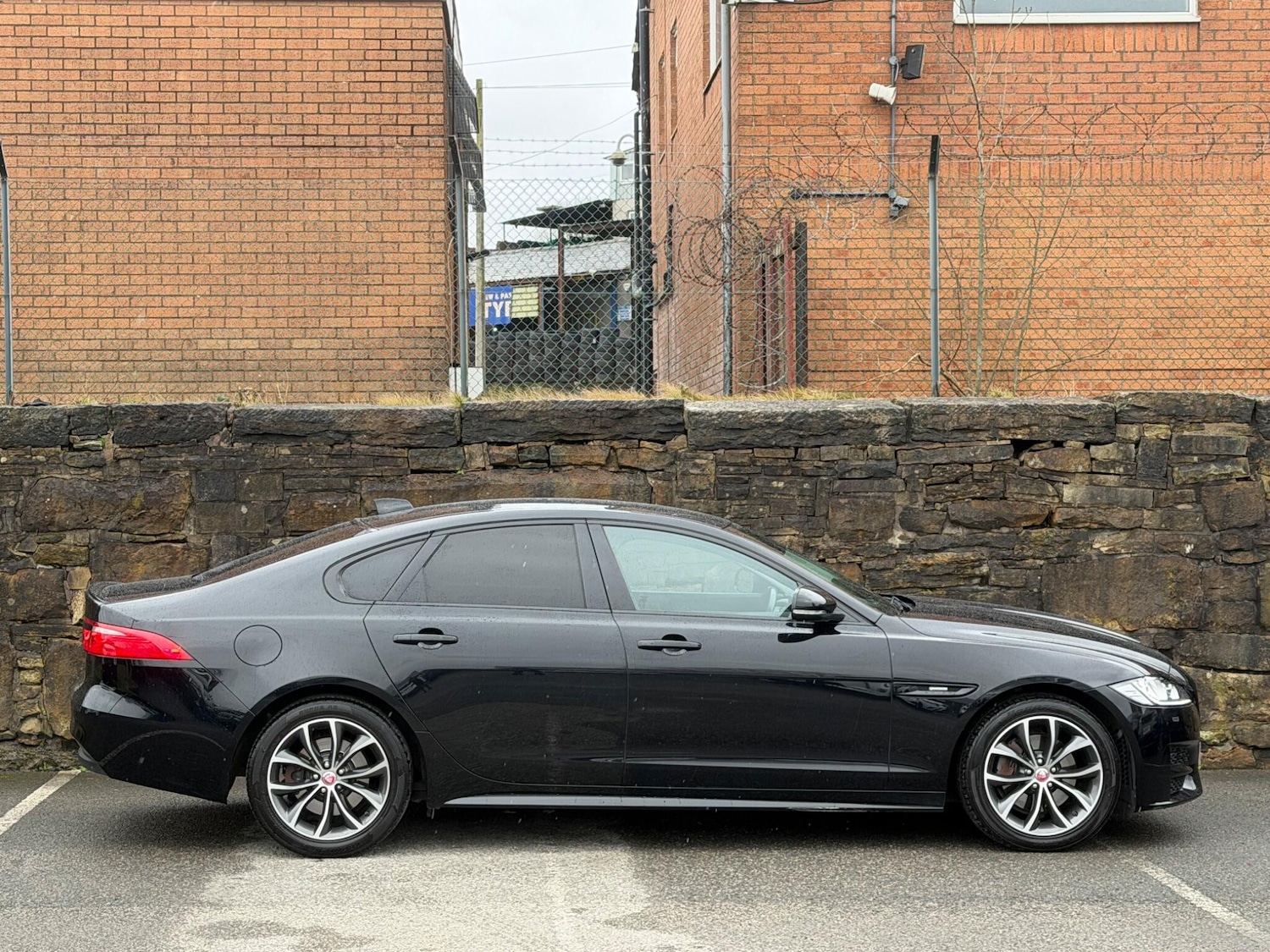 Used Jaguar XF 2017 for sale - 77598980: Photo 8