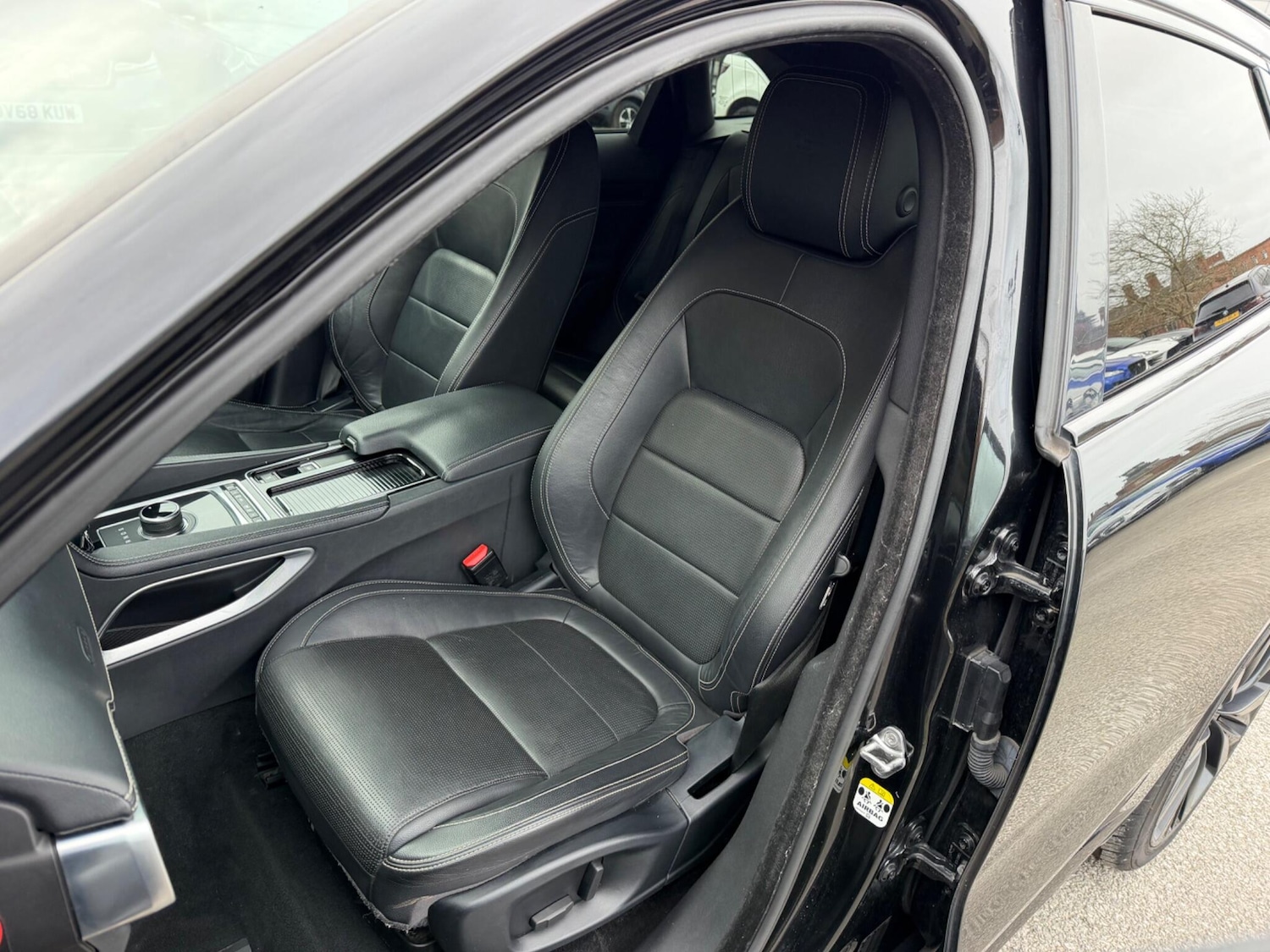 Used Jaguar F-Pace 2017 for sale - 77291471: Photo 17