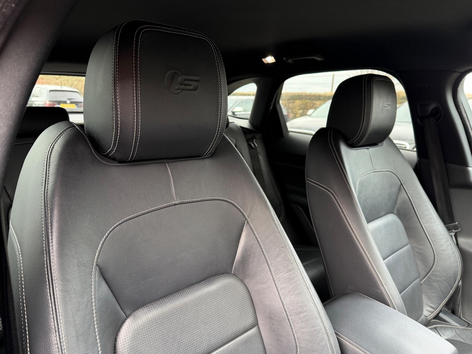 Used Jaguar F-Pace 2017 for sale - 77291471: Photo 18