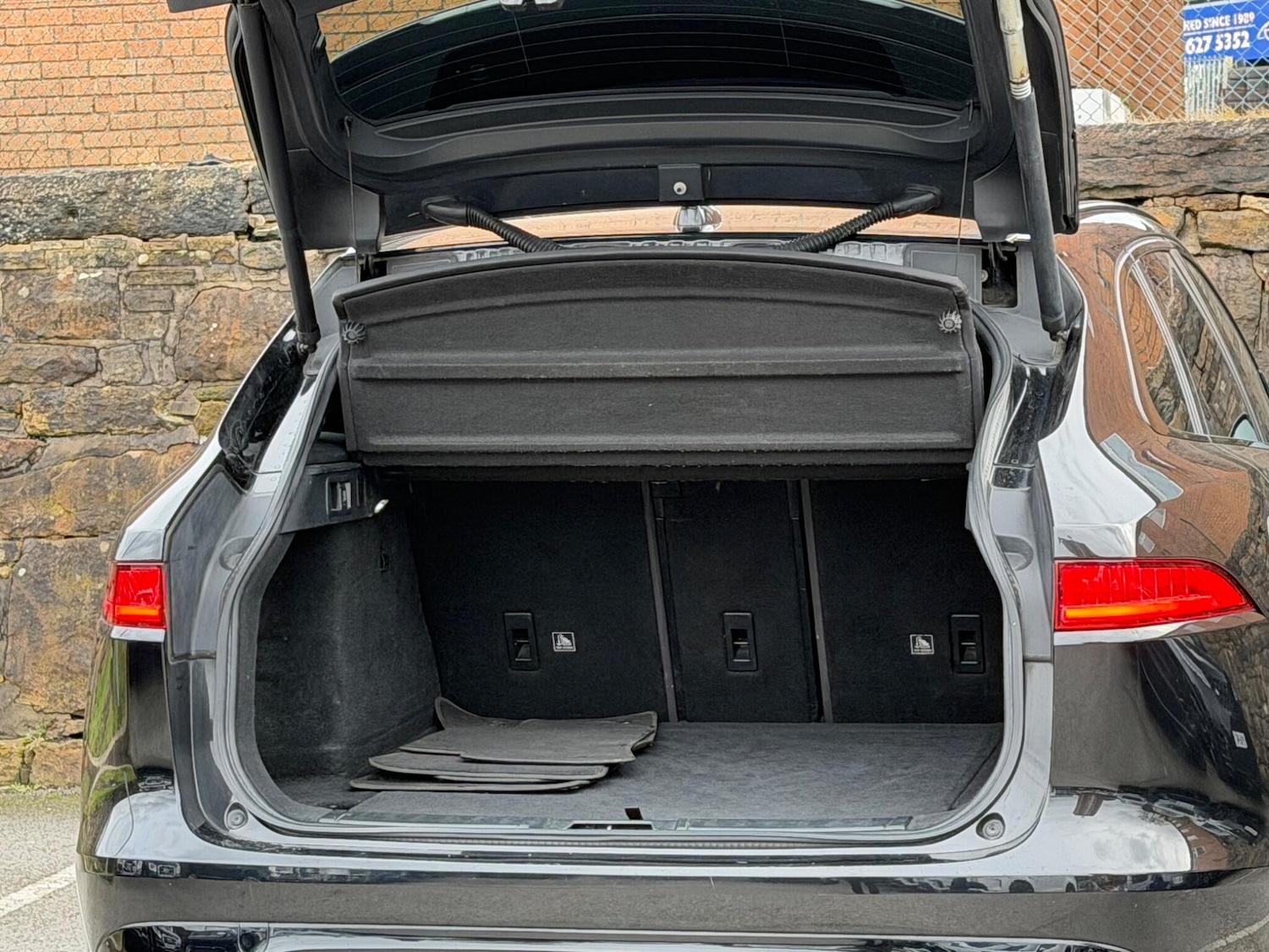 Used Jaguar F-Pace 2017 for sale - 77291471: Photo 20