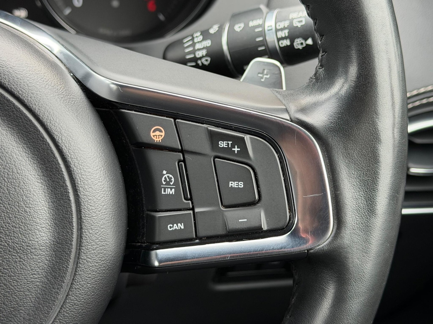 Used Jaguar F-Pace 2017 for sale - 77291471: Photo 26