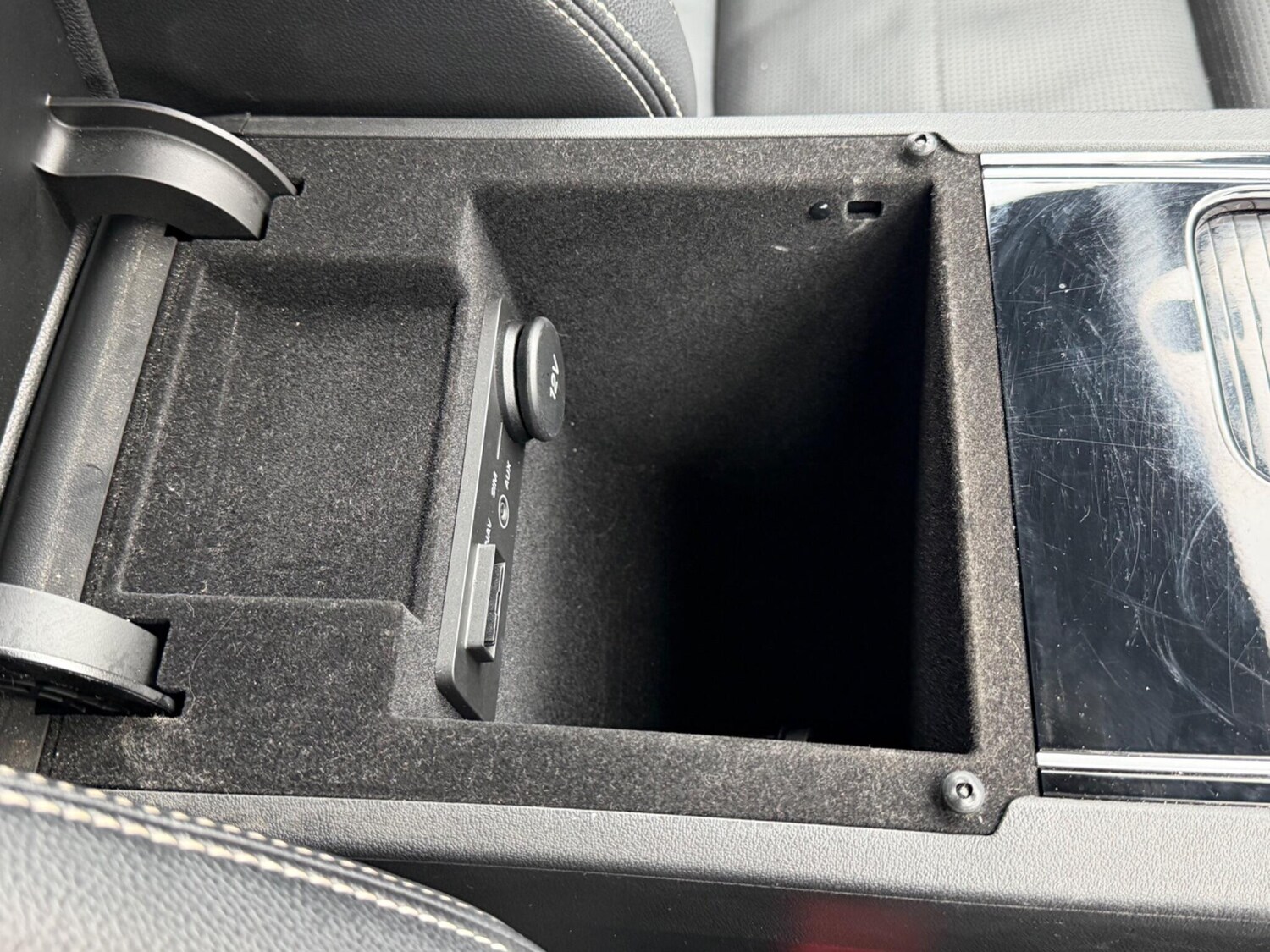 Used Jaguar F-Pace 2017 for sale - 77291471: Photo 42