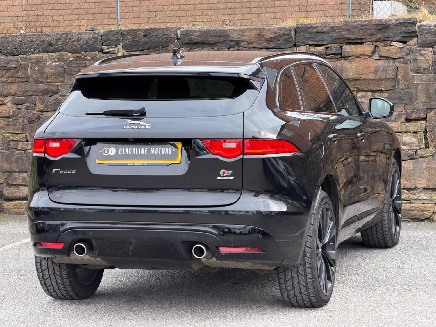 Used Jaguar F-Pace 2017 for sale - 77291471: Photo 7