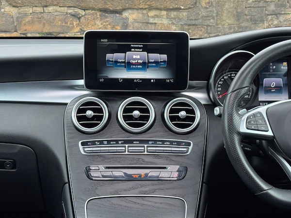Used Mercedes-Benz GLC 2016 for sale - 76200977: Photo 29