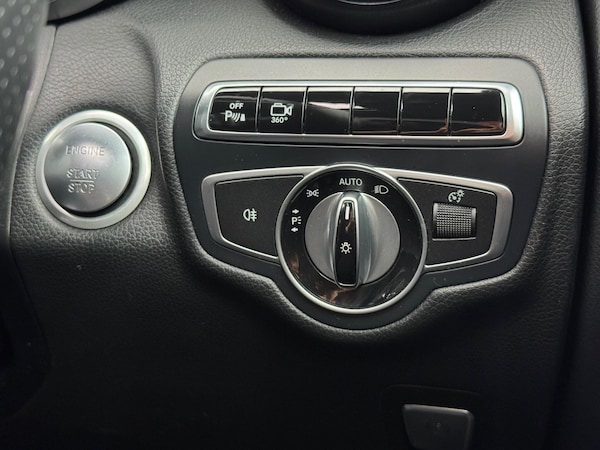 Used Mercedes-Benz GLC 2016 for sale - 76200977: Photo 47