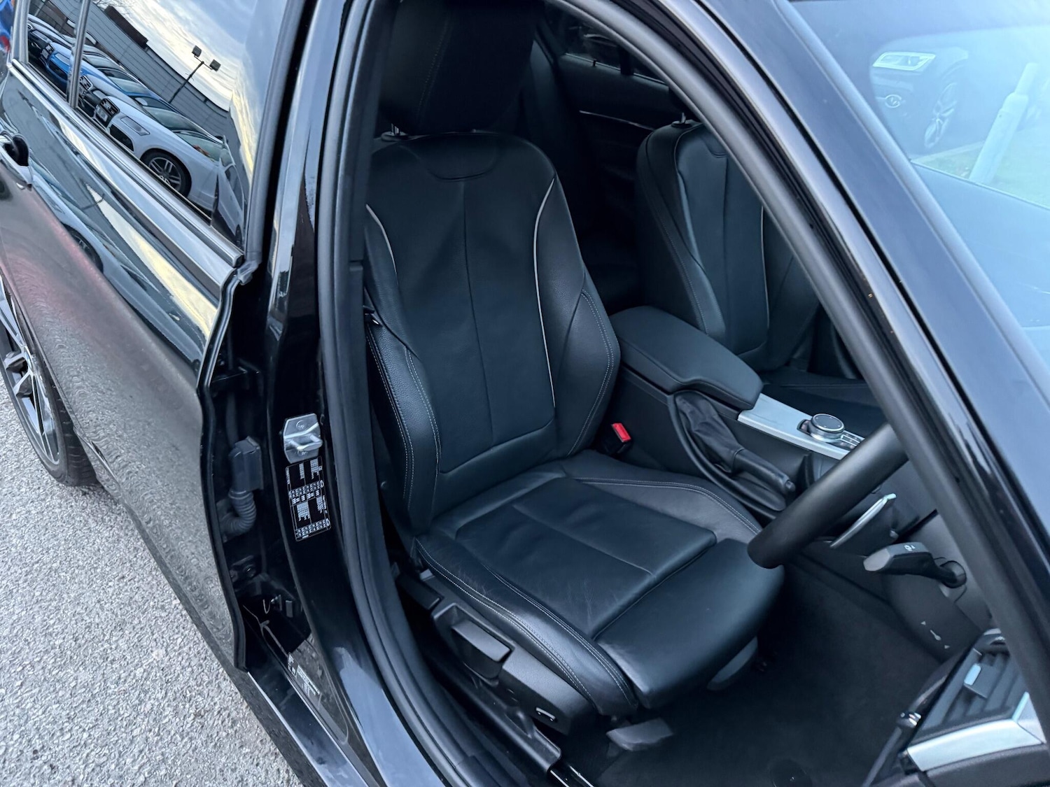 Used BMW 3 Series 2018 for sale - 76634219: Photo 17