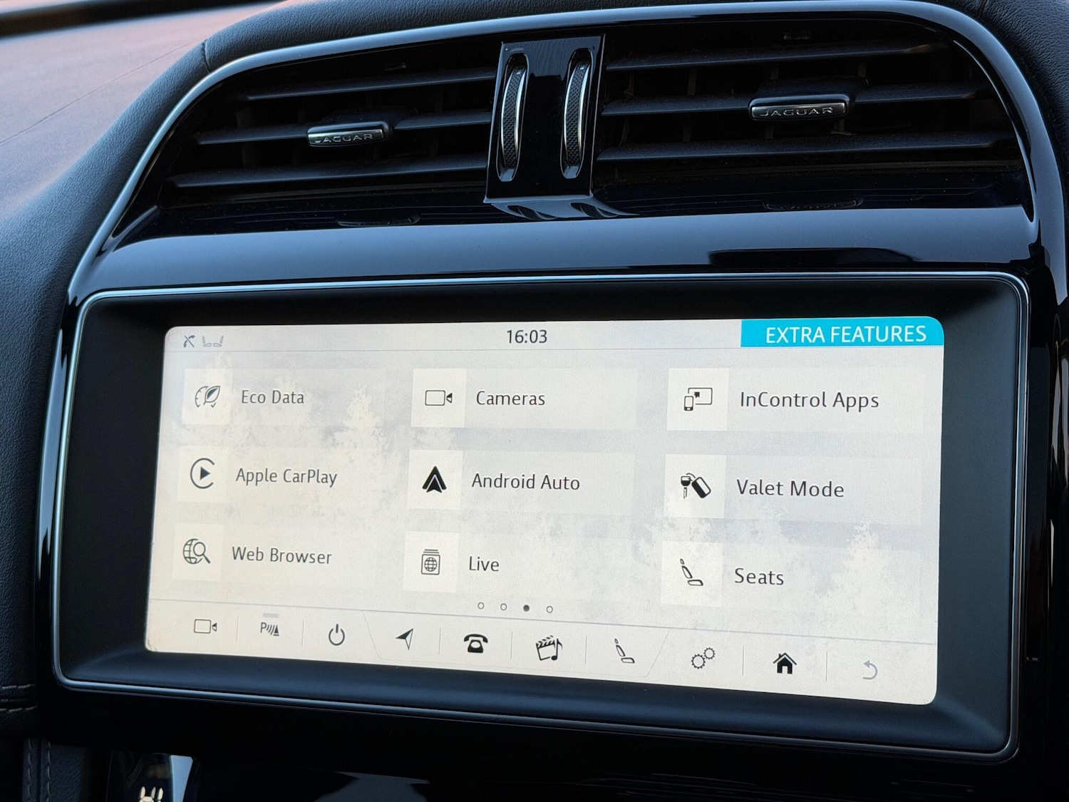 Used Jaguar F-Pace for sale - 76995824: Photo 32