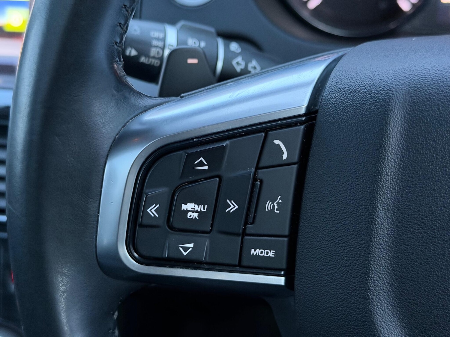 Used Land Rover Discovery Sport 2015 for sale - 77131575: Photo 27