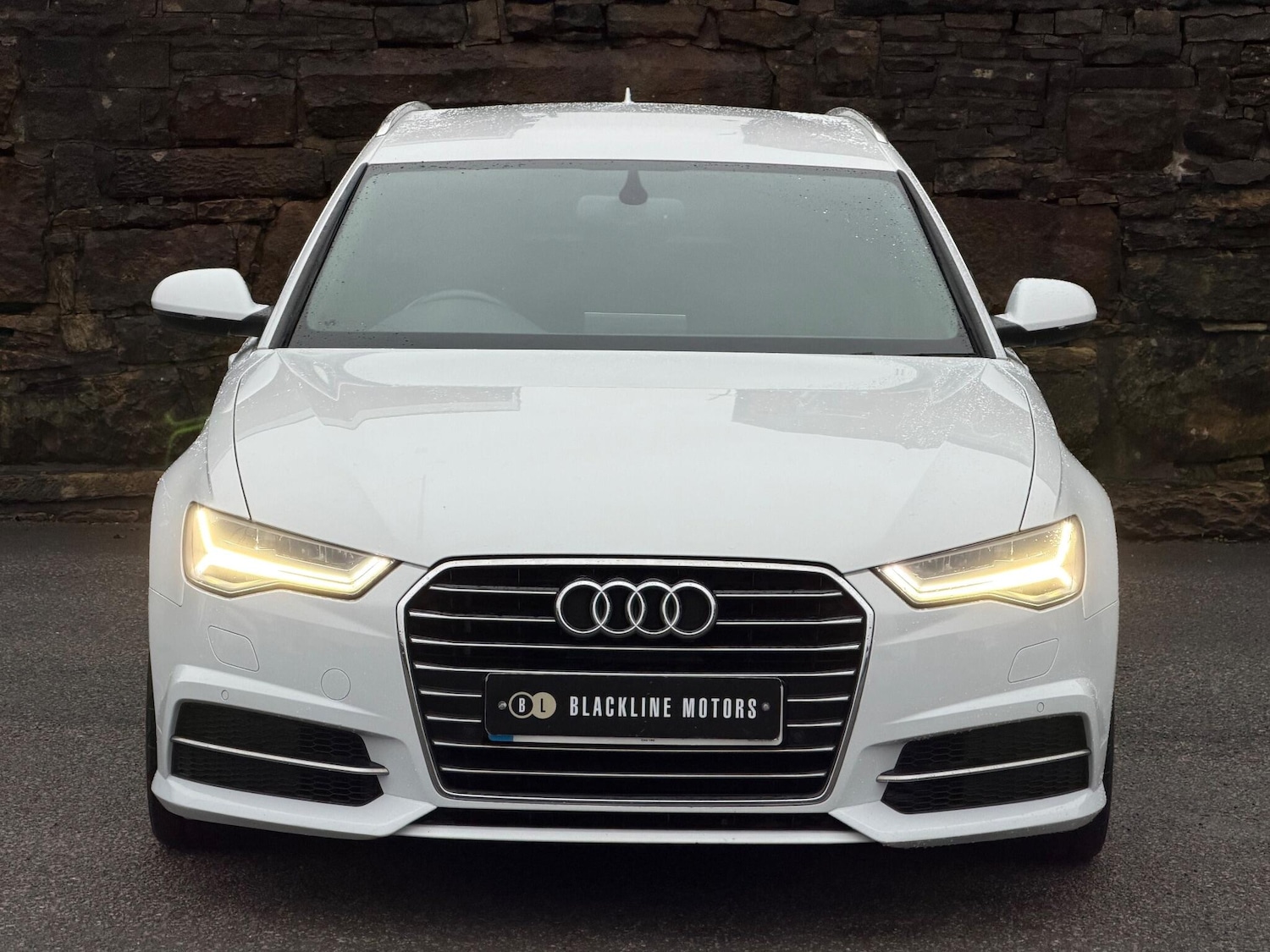 Used Audi A6 Avant 2015 for sale - 77050176: Photo 2