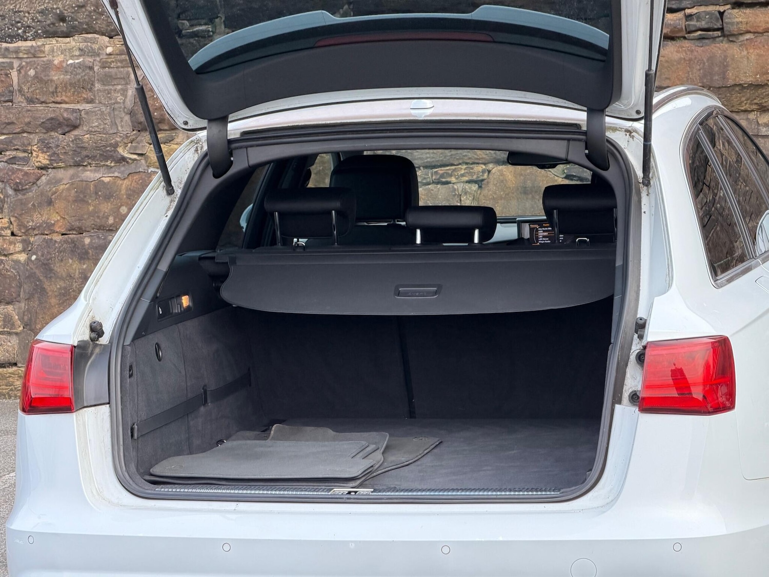 Used Audi A6 Avant 2015 for sale - 77050176: Photo 20