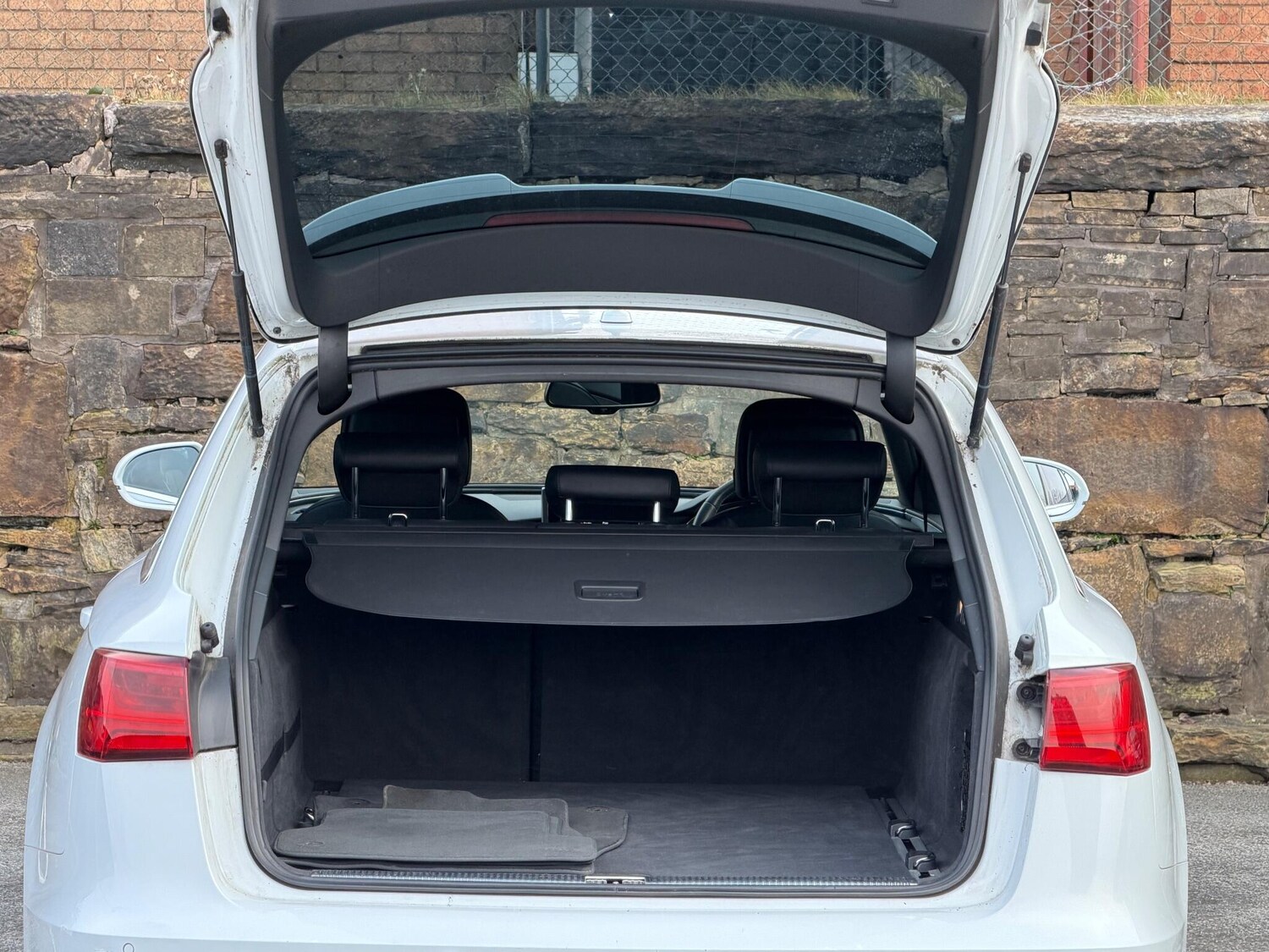 Used Audi A6 Avant 2015 for sale - 77050176: Photo 21