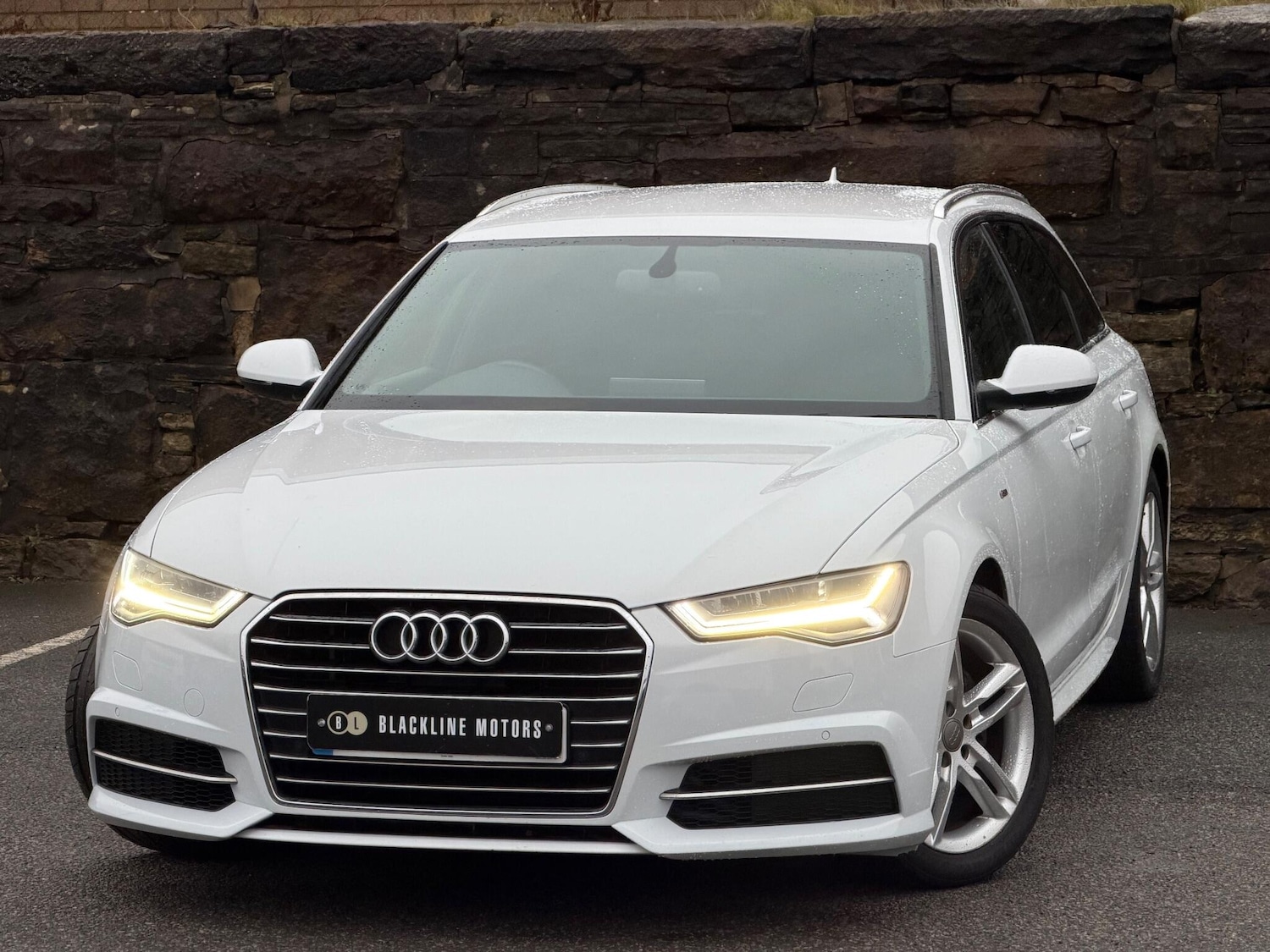 Used Audi A6 Avant 2015 for sale - 77050176: Photo 3