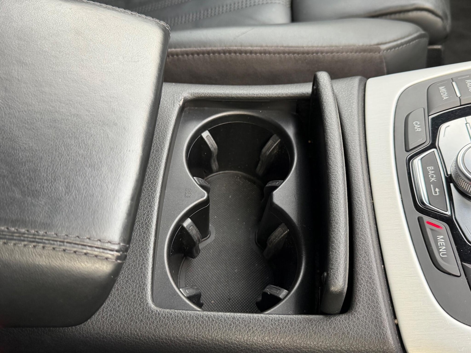 Used Audi A6 Avant 2015 for sale - 77050176: Photo 43