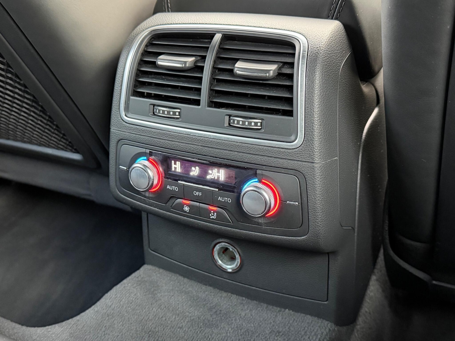 Used Audi A6 Avant 2015 for sale - 77050176: Photo 46