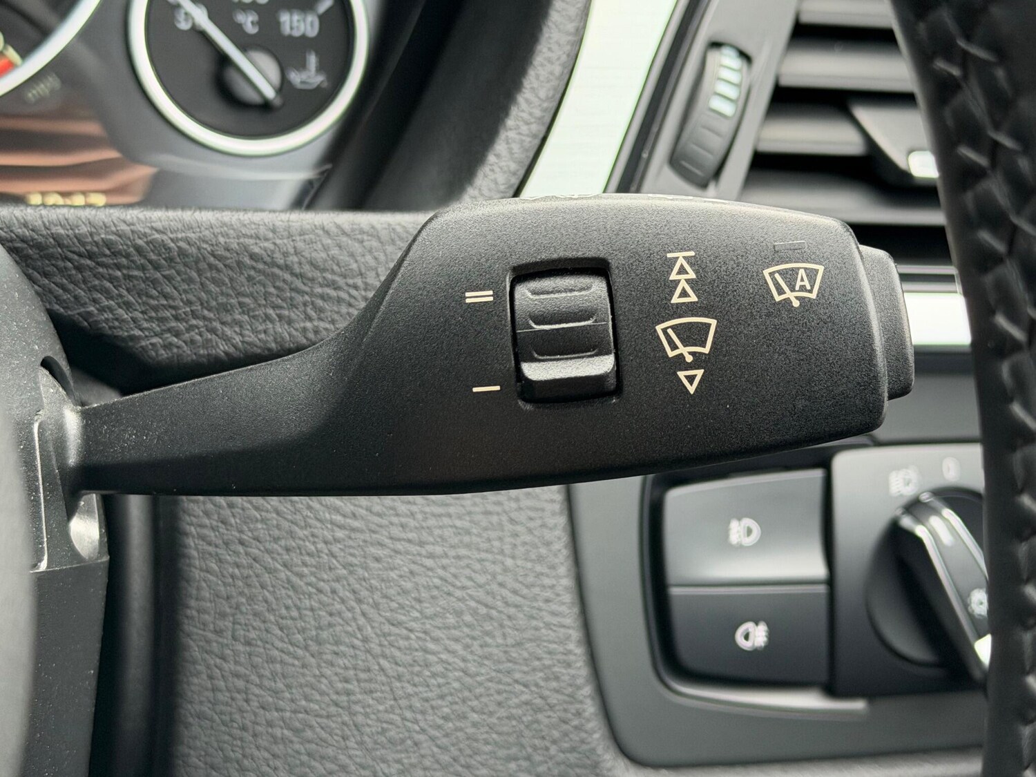 Used BMW 3 Series 2014 for sale - 76381153: Photo 55