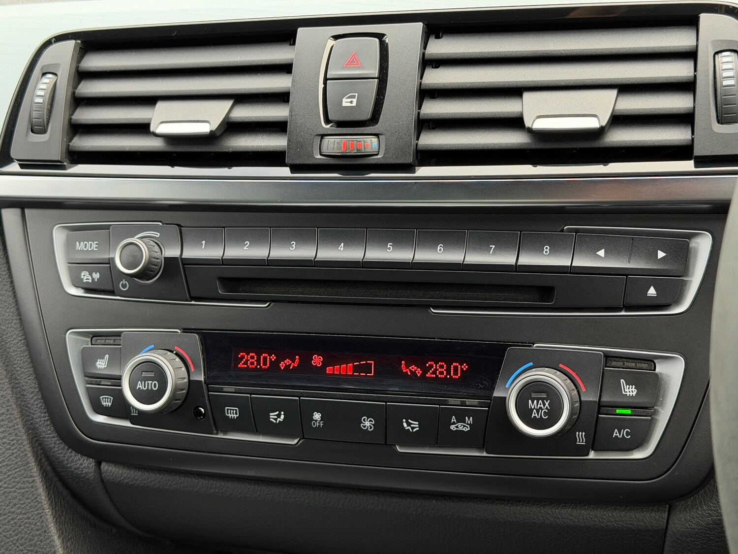 Used BMW 3 Series 2014 for sale - 76381153: Photo 66