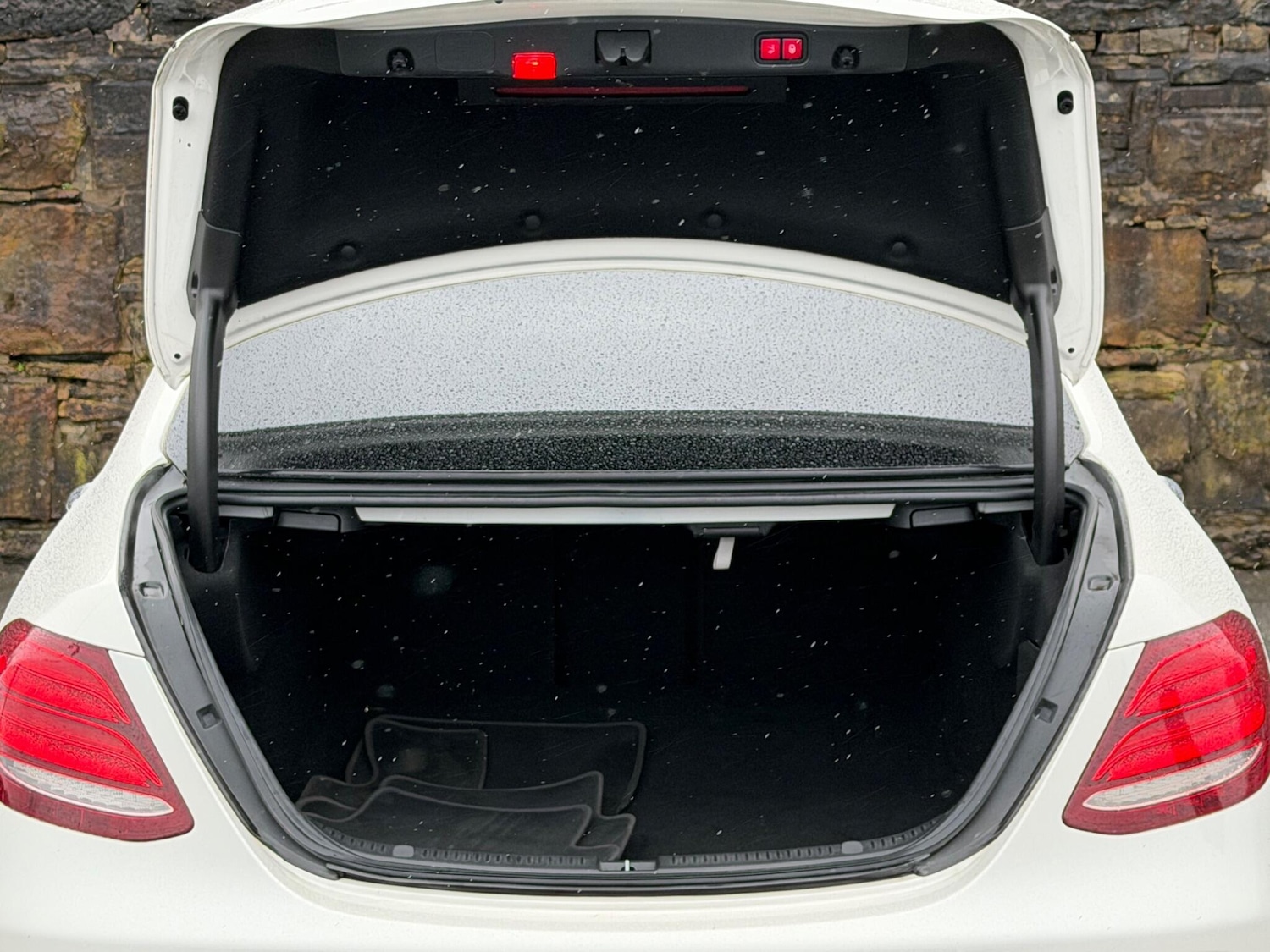 Used Mercedes-Benz E Class 2019 for sale - 77511335: Photo 23