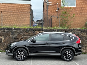 Used Honda CR-V 2016 for sale - 76161117: Photo