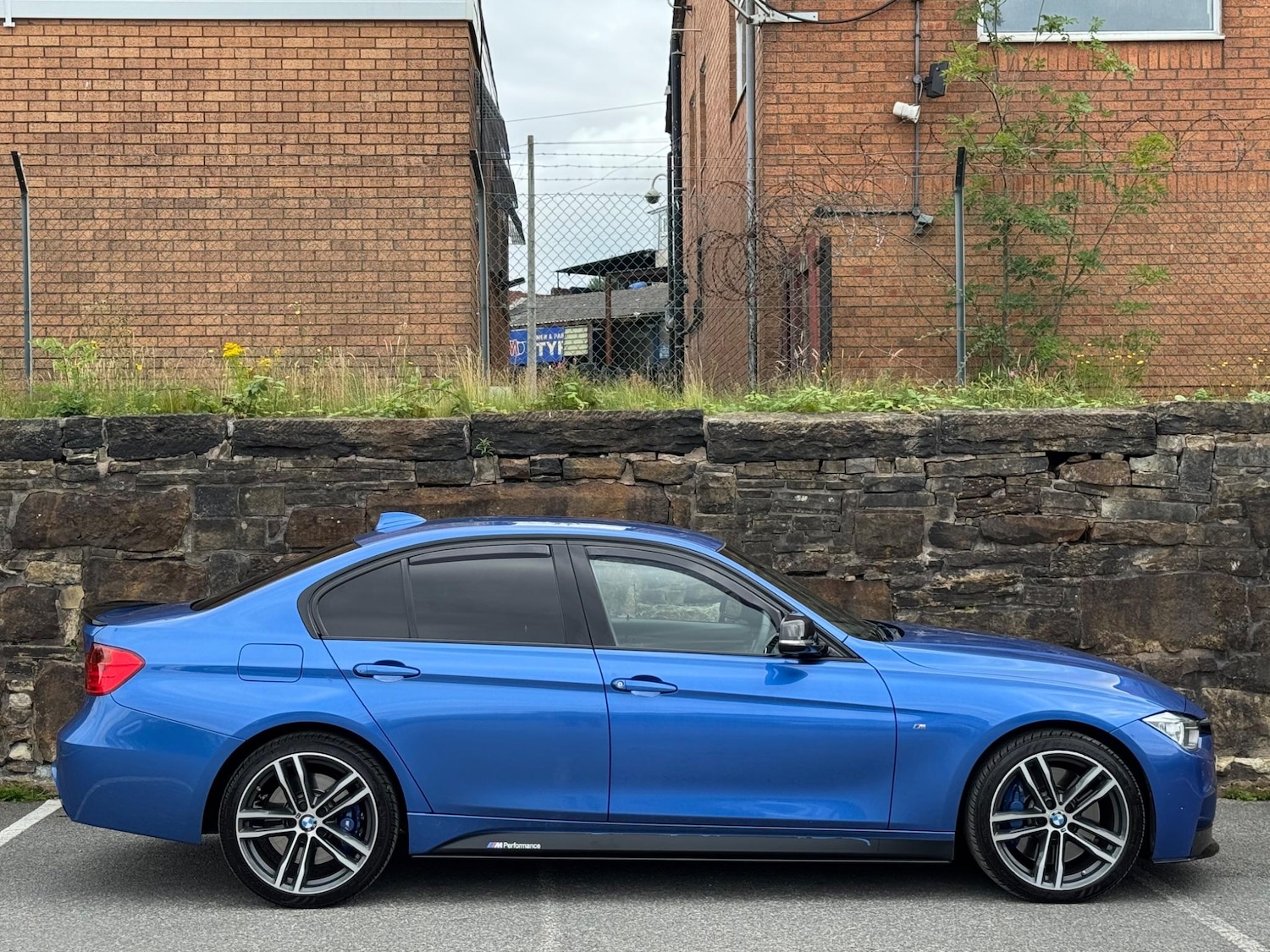 Used BMW 3 Series for sale - 76161150: Photo 8
