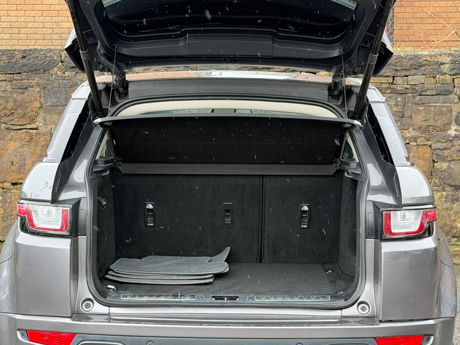 Used Land Rover Range Rover Evoque 2018 for sale - 77305282: Photo 22